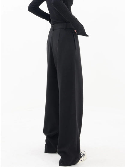 Marlene - Avant -Garde Pants: elegancia reinventada