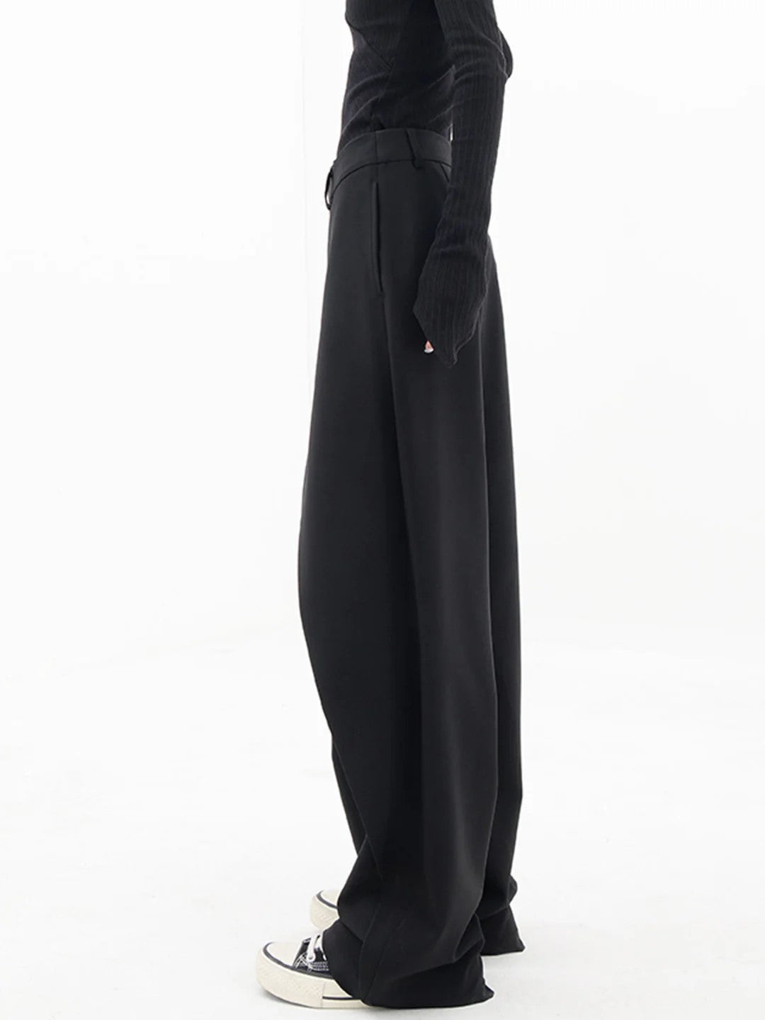 Marlene - Avant -Garde Pants: Reinvented Elegance